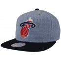 MITCHELL And NESS - Casquette Snapback Miami HEAT - Vintage Heather Grey Wool